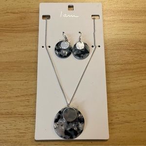 ☘️3 for $20! ☘️ “i am” Brand Necklace and Earrings Set